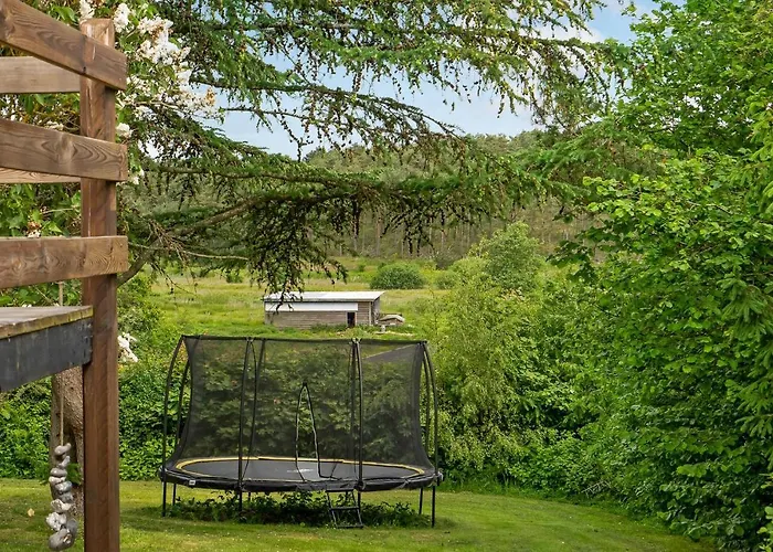 Three-bedroom In Holiday home